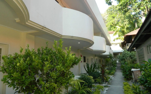 Surfside Boracay Resort