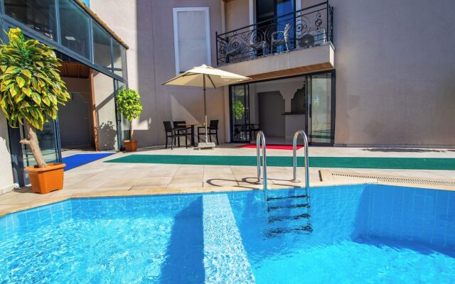Emilia Hotel