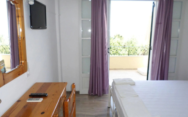 Rising Sun Apartments and Studios