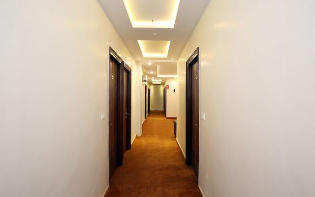 OYO 9159 Hotel Royal Woodslark