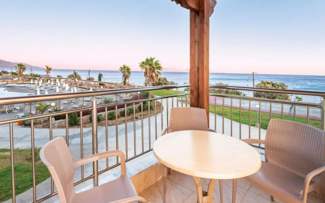 Grand Blue Beach Hotel