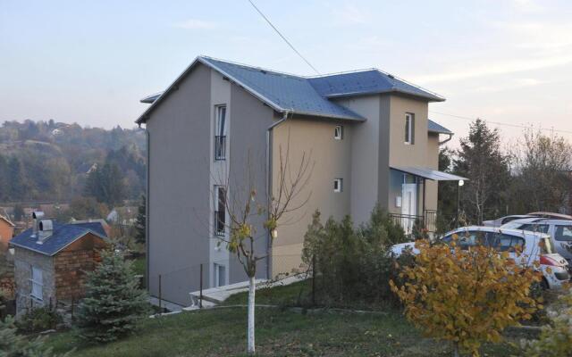 Izvor Villa