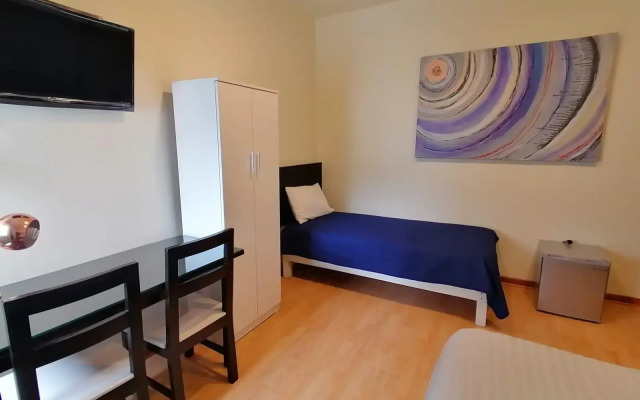 Miraflores Rooms