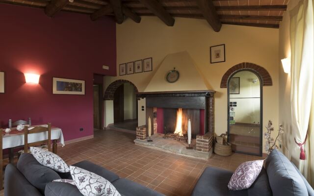 Tuscan Style Eco-Farm Molinaccio