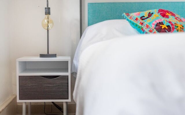 JUUB Newly Renovated cozy apt w/terrace at La Roma