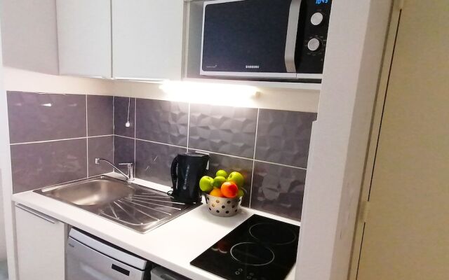 Appart-Hotel Mer & Golf City Ile de Nantes