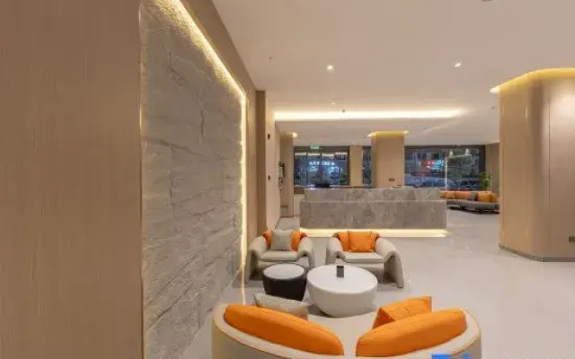 Luhe Elite Hotel