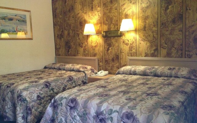 Discovery Inn
