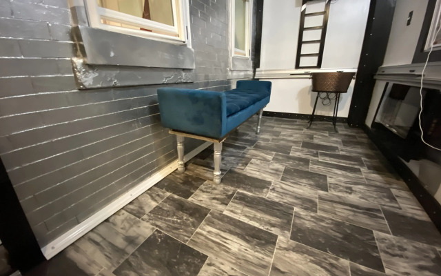 Stylish 4 bedroom home near Philadelphia