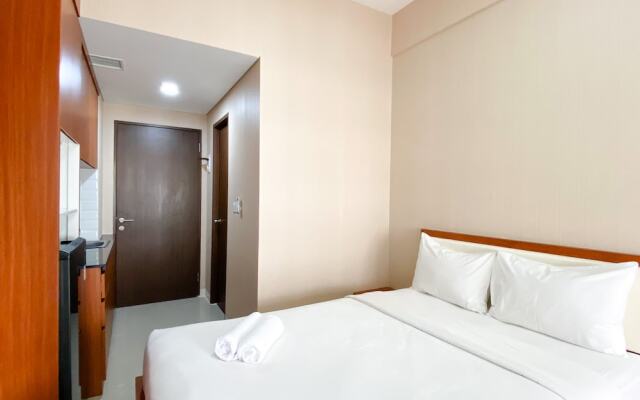 Well Furnished Studio Apartment at Transpark Juanda Bekasi Timur by Travelio