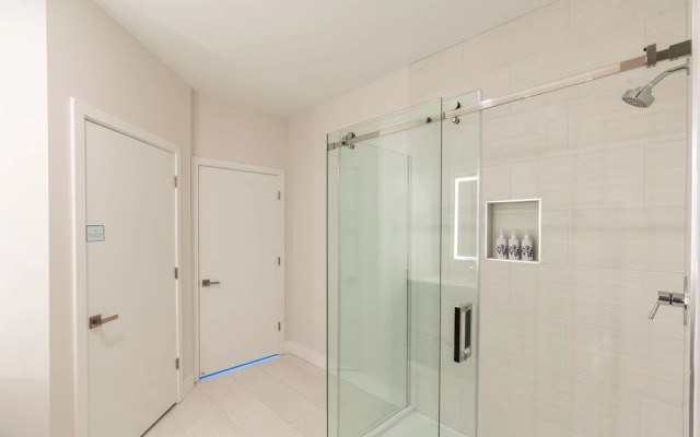 The Pointe Condos by Barsala