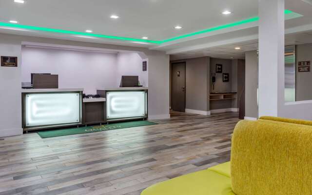 Quality Inn Murfreesboro - University Area