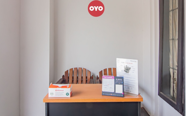OYO 93500 Rizki Residence TOS Syariah Near PT Bank KB Bukopin Tbk