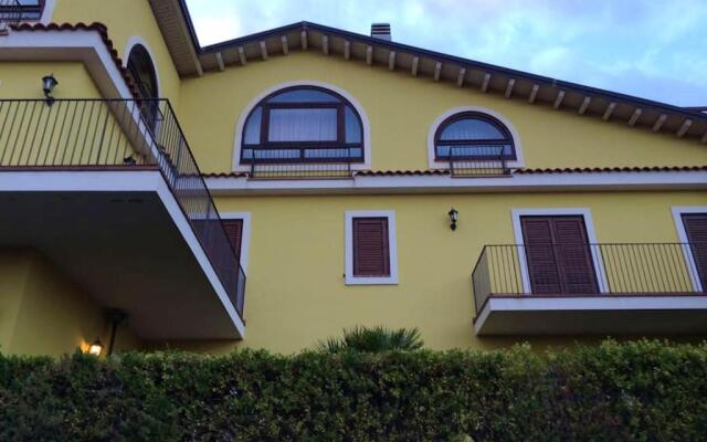 One bedroom appartement with wifi at Nicolosi