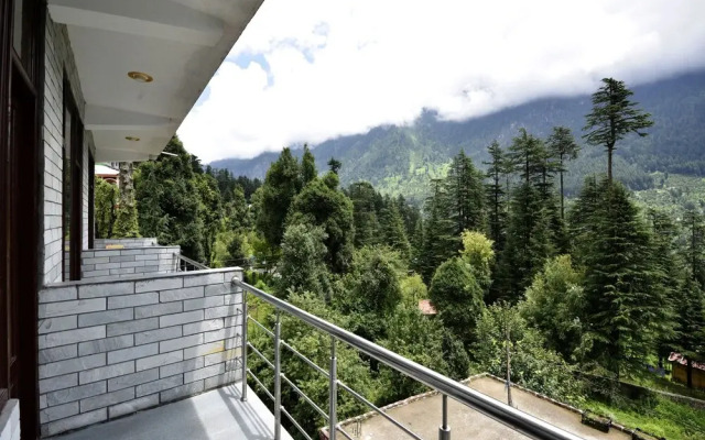 OYO 10764 Hotel Hadimba Manali