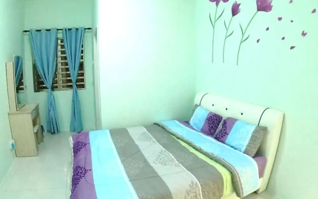 Just For You Highlands Apartment.