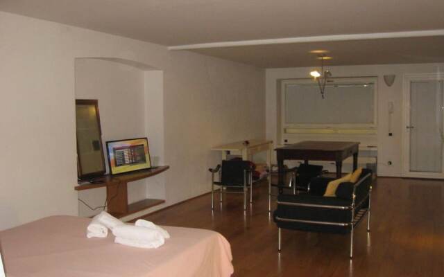 B&B Zaffiro Blu Airport
