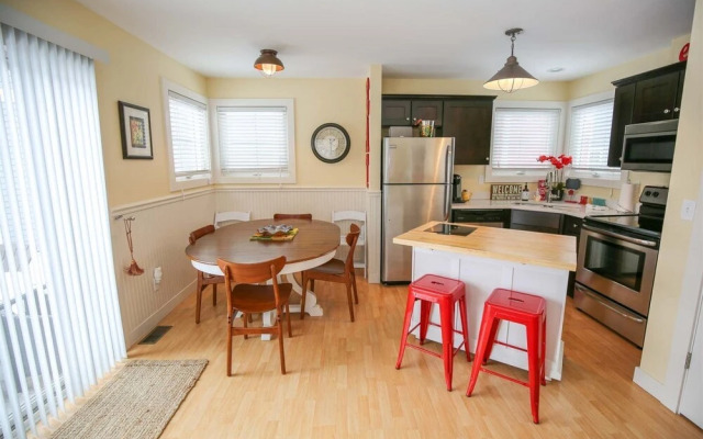 Rollin` on the River #25