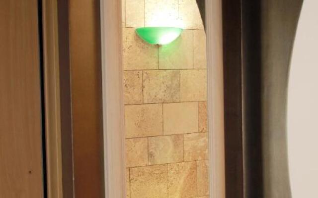 Apartment Naberezhnaya 1