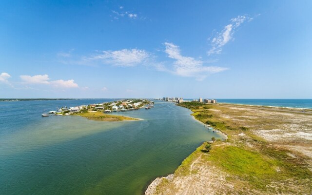 Crd1008 2 Bedroom Condo
