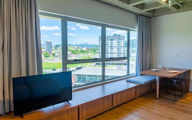 Atrium Studios by Xtay