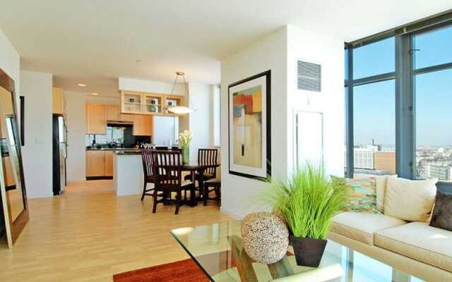 Modern Apartments in University Park