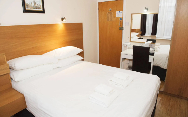 Charing Cross Hotel