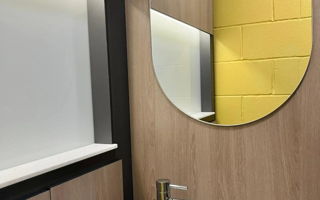 Queens University Belfast - Elms Village - Hostel