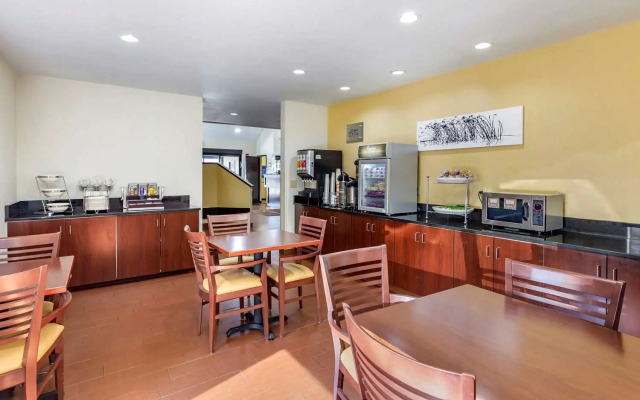 Sleep Inn Henderson I-85