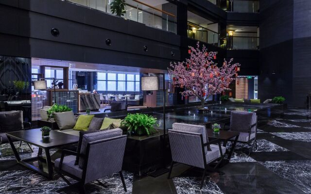 Jingguang Center Apartment
