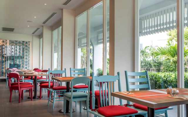 ibis Styles Phuket City Hotel