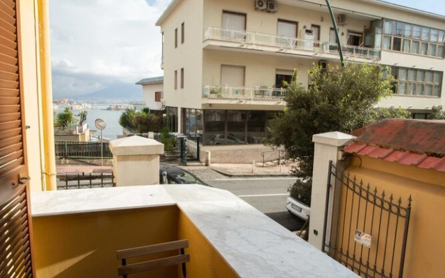 Orazio On the Castle