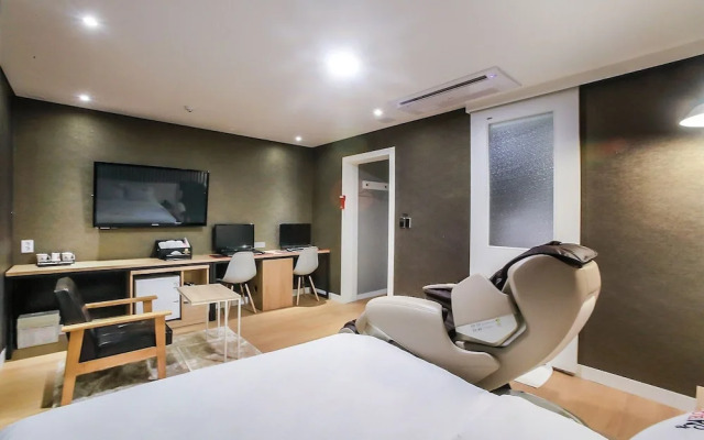 Incheon Film 372 Hotel