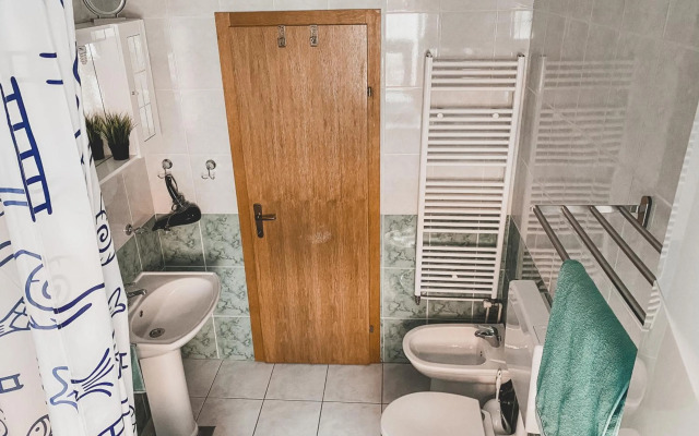 Helles 3 Schlafzimmer Apartment zwischen Zagreb Zentrum & Natur