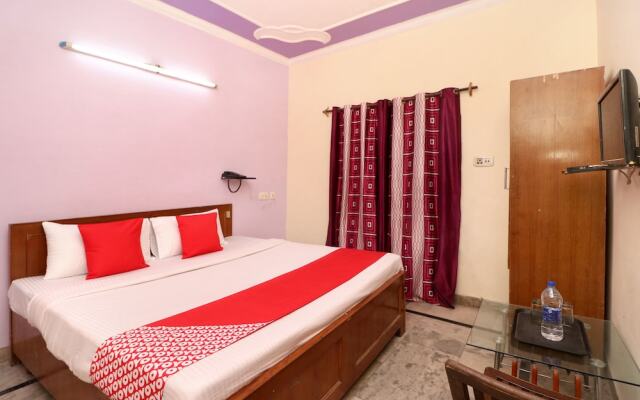 Hotel Regal 2 By OYO Rooms