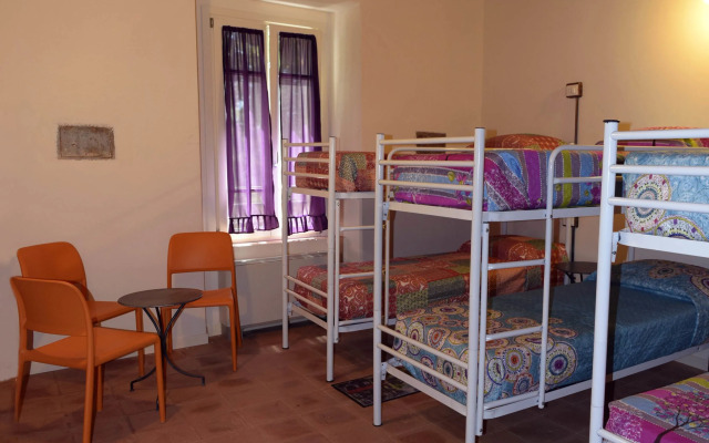 Ostello Castello Mina Della Scala