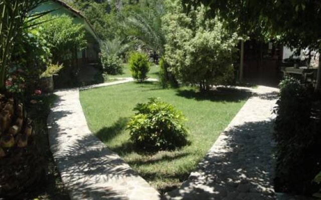 Cemils Guest House