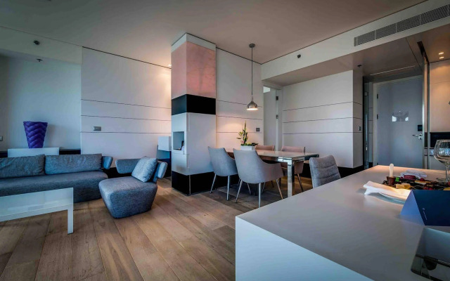 Royal Beach Tel Aviv Hotel