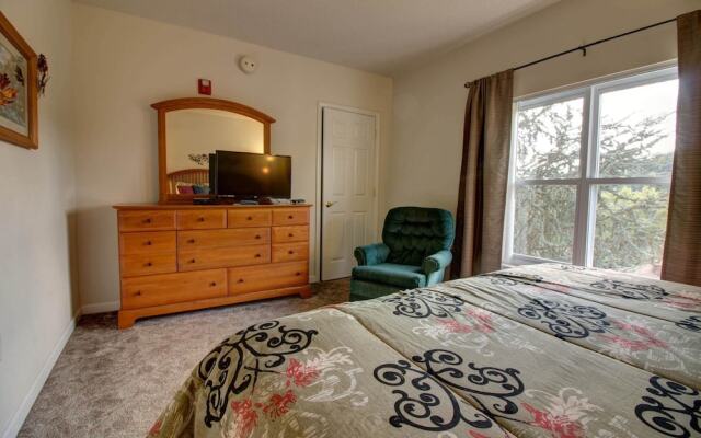 Whispering Pines 521