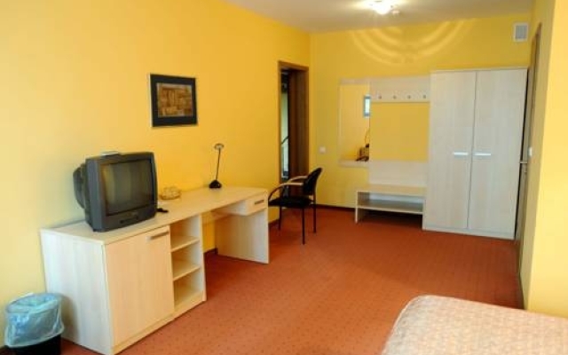 Senas Namas Hotel