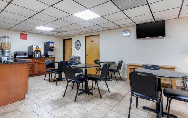 Econo Lodge Chattanooga Northeast - Ooltewah