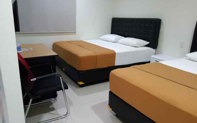 Hotel Aura