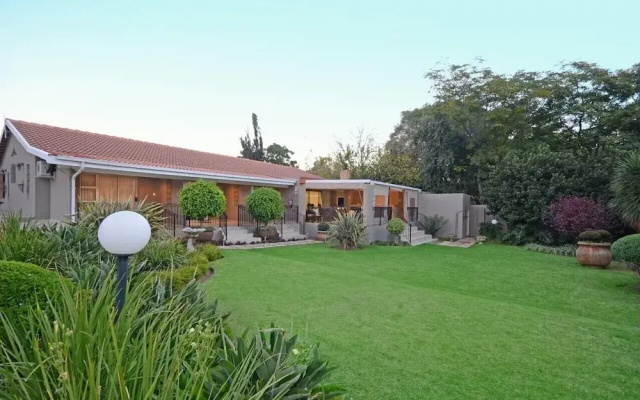 Oaklands inn and Conference centre