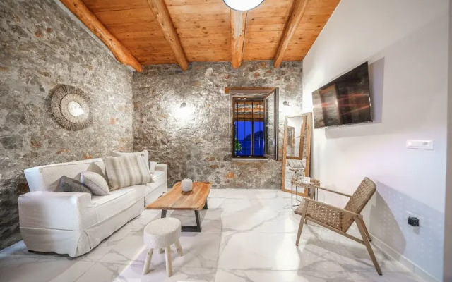 Petra Elounda Suites - Adults Only