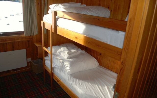 Loch Monzievaird Self Catering