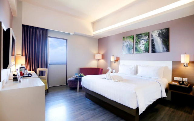 Mercure Padang