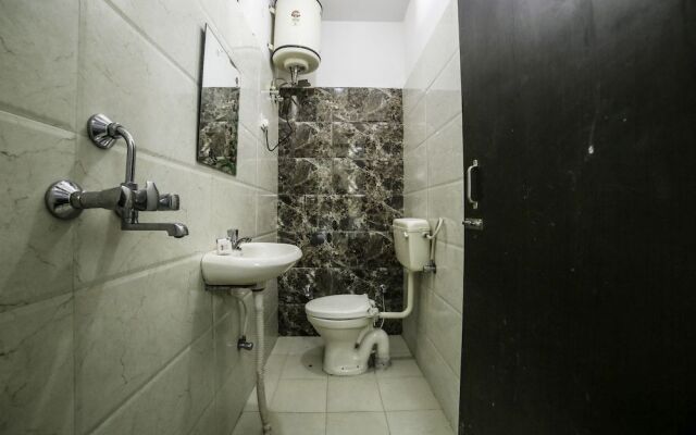 Oyo Home 17383 Elegant 3bhk