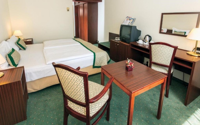 Hotel Hungaria City Center