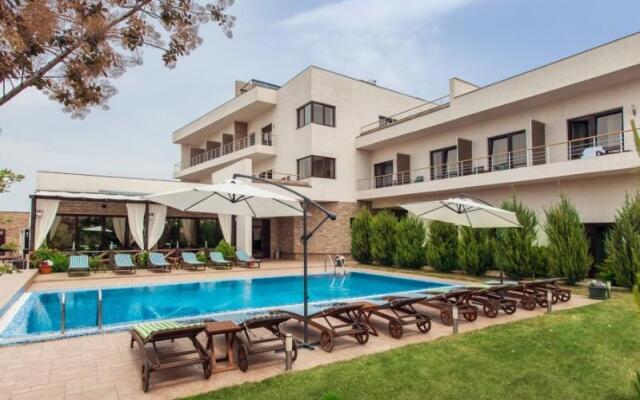 Kapri Hotel