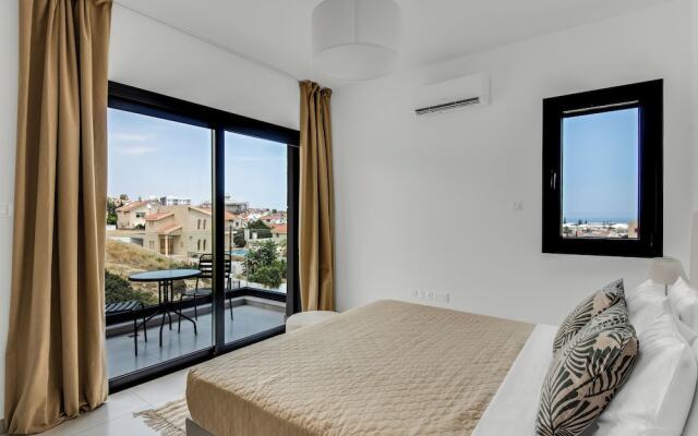 Sanders Elgio - Delightful 2-bdr Apt With Balcony